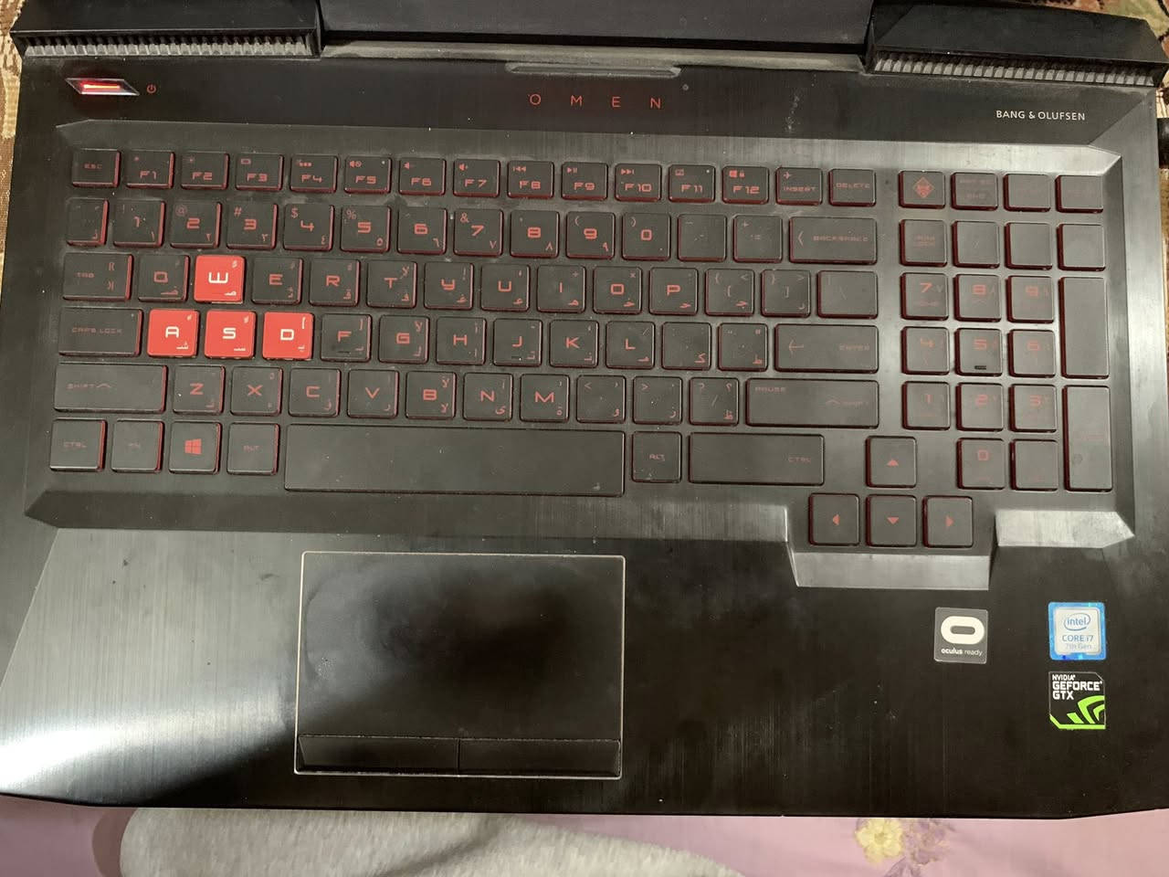 كارت شاشة خارجة 1060 GTX
رام 16g
الجيل ال 7 7700

ويا سماعات خارجية لان الداخلية بيهن مشكلة
والبطارية تعبانه نص ساعة مدتها


**إذا كنت صاحب هذا الإعلان وتريد حذفه لأي سبب، رجاءا أرسل رسالة إلى الدعم الفني**