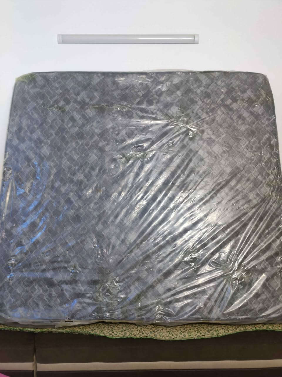دۆشەگ دوو نەفەری توبی قیاس 180بە 200 بەرزی 30سم نوێ بەکارنەهاتوو 
دوشک نفرین طبی قیاس 180 200X الارتفاع 30سم جديد مامستعمل
بە 255 کردراوە وئێستا داوای 170 هەزار دەکەم
سعر الشراء 255الف سعر المطلوب 170الف
قیاسی گەورەیە بۆیە دەفرۆشم
العنوان اربیل. أربيل, العراق


**إذا كنت صاحب هذا الإعلان وتريد حذفه لأي سبب، رجاءا أرسل رسالة إلى الدعم الفني**