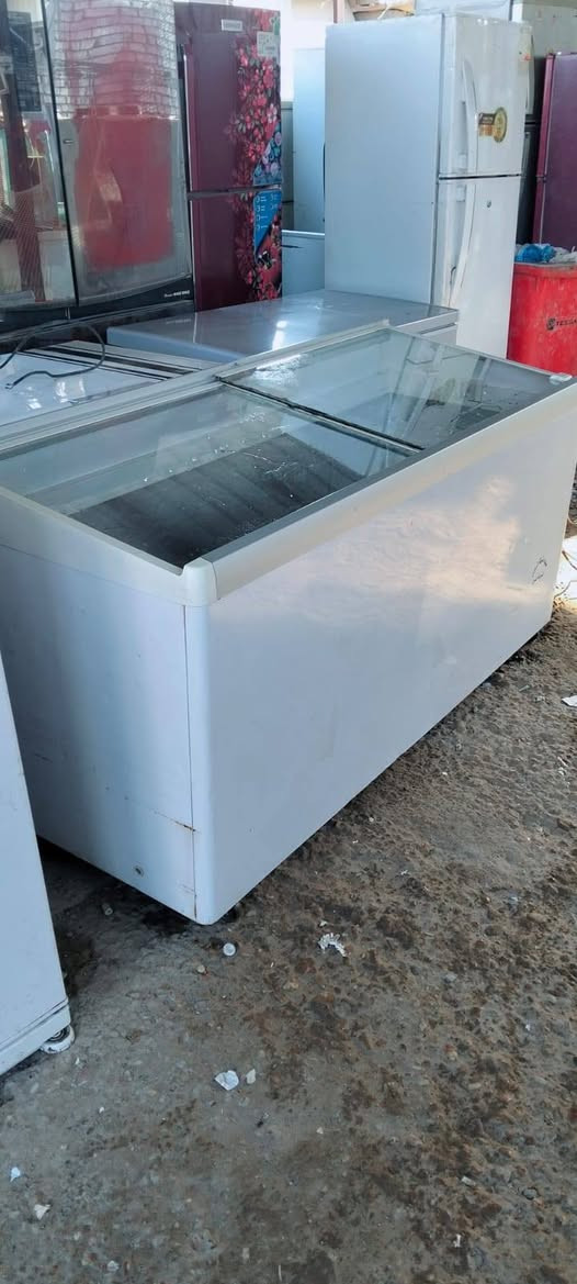 #عارضه بطحيه #مستخدم للبيع«#شركه #ايكورالزان»  «قياسه مترين » «سعره 250الف» اخت الجديده فووول نضافه العنوان #بغداد #المشتل مجمع فدك قرب المجلس البلدي رقم #ابوعلي للتواصل«***********»
