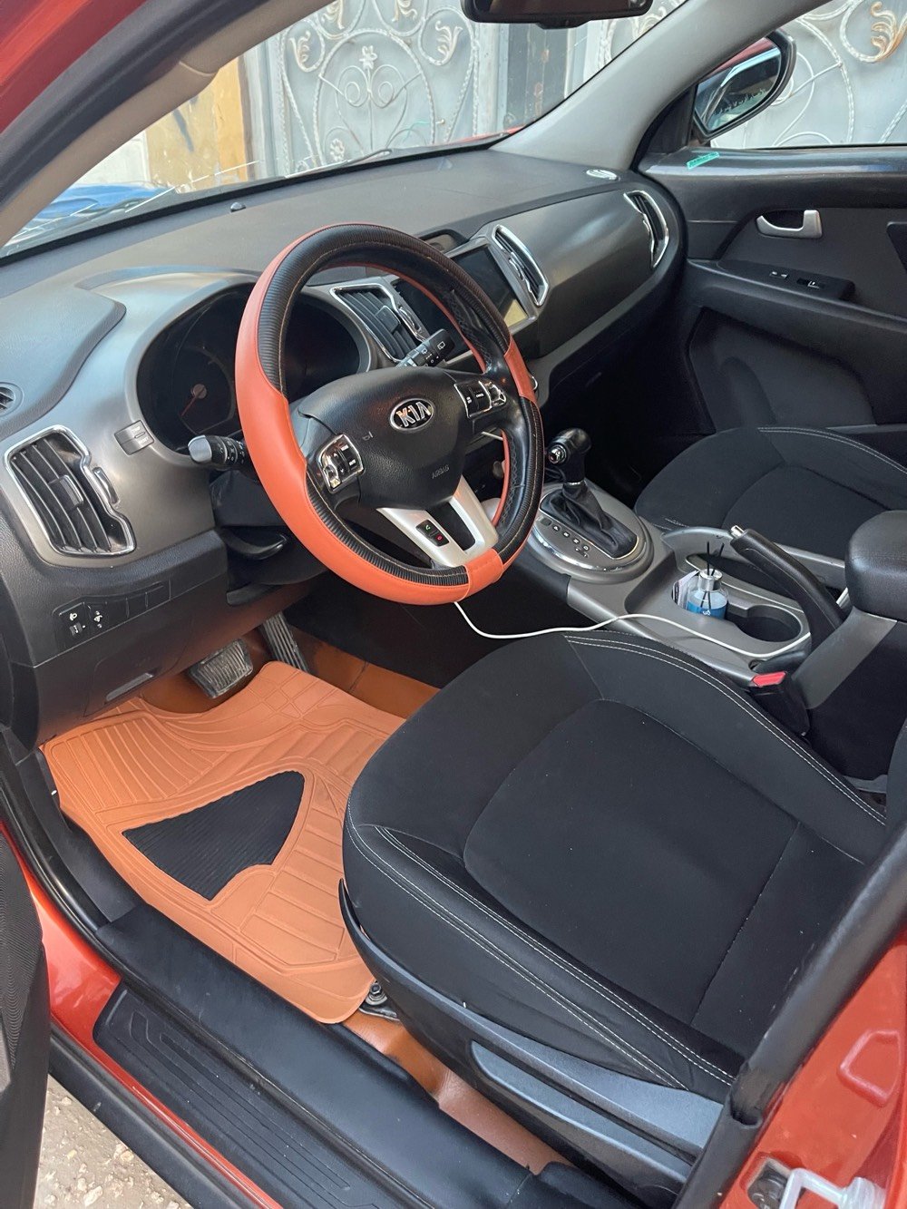 سبورتج خليجي محرك دوش 2000 موديل 2015 مكفول من الصبغ والتبديل الصور والسونار منشور رقم بغداد باسمي مكانها البياع بنورما مري شفط واشارة بالمري شاشة كامرة تحكم ستيرن حساس خلفي هزة جديدة وين متريد حول مشروع وطني