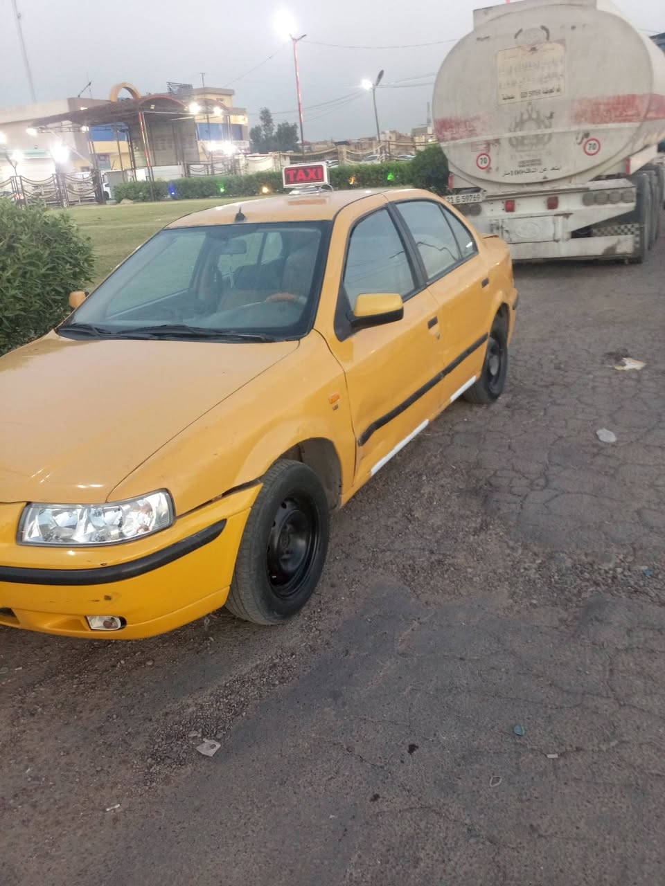 السلام عليكم سمند ٢٠١٢
مصرفيه  بدون تحويل 

مكينه بل جيس قليج الكير بس الواحد مايجي 

سياره حلوووو مال شغل 

صدر تعبان 

كهربائيات بلاديه

تخم تاير  

رقم ميسان 

مكان السياره  بغداد الحريه 

سنويه عظم عاج 

السعر مليوان ٦٠٠ الف 

***********
