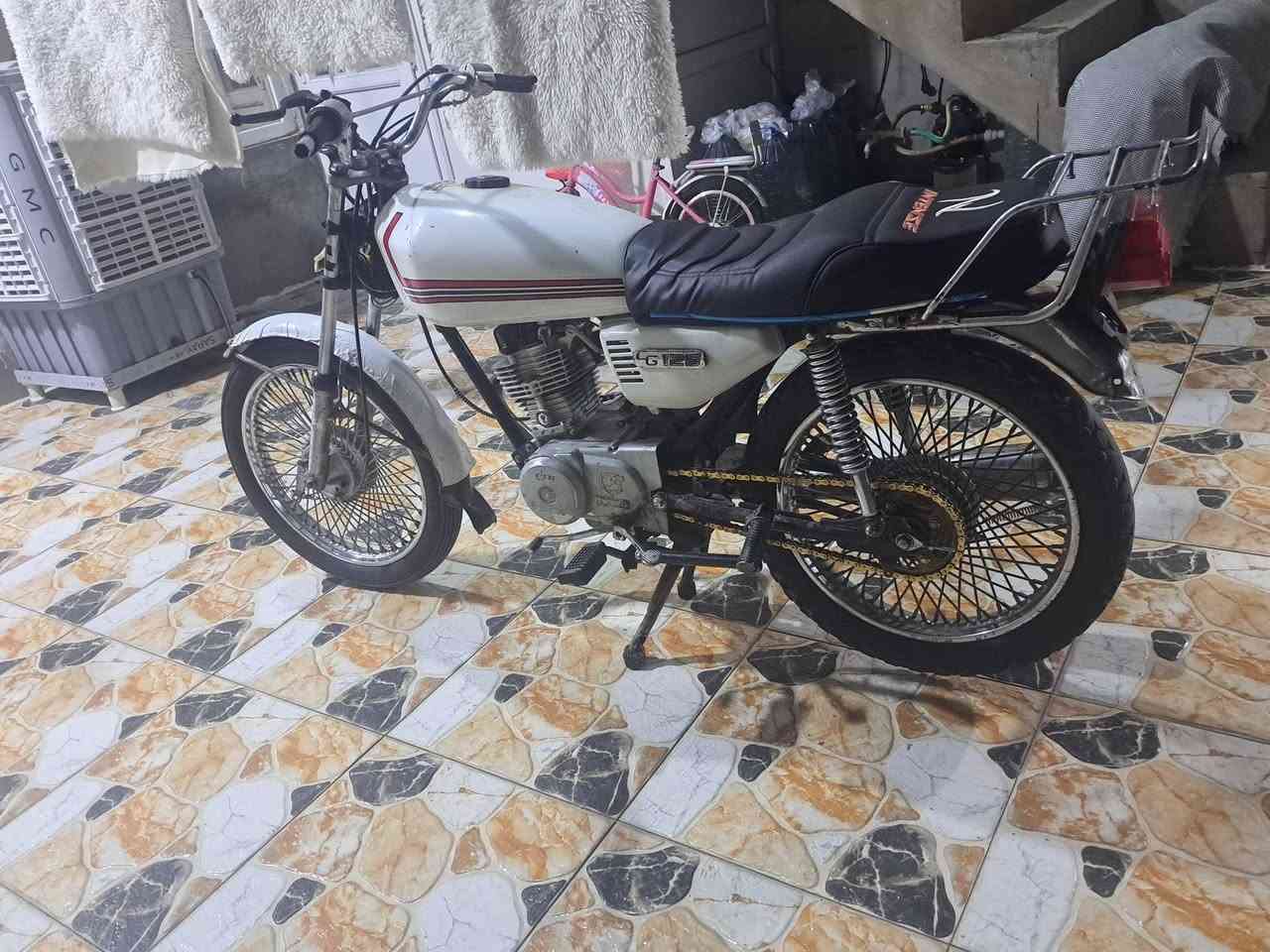 للبیع تایگر 2020 مابی واحد عیب مکینە مابی صوت مابی صرف مکینە صوت نفس ساعە سعر 300بی مجال 
ڕقم واتساب***********
ڕقم موبایل***********
