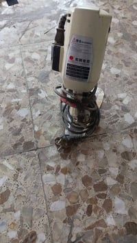 مقصات عدد 3 للبيع سعر الواحد 30 الف مكان مدينة الصدر 07874215790