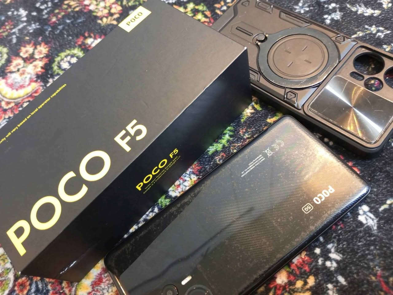 للبيع 📱
بوكو F5

🔹 الذاكرة: 256GB
🔹 الرام: 12GB + 8GB افتراضي
🔹 نظافة الجهاز: 80%
🔹 الجهاز مكفول من الفتح

كلشي شغال تمام:
بصمة ✔️ اتصال ✔️ أداء ✔️

مفرمت ومحدّث لآخر تحديث.

📍الموقع: بغداد – البلديات

الملحقات:

- حافظة
- الباكيت (العلبة)
- رأس الشاحن الأصلي 68 واط

📞 للتواصل: *********** بغداد, العراق
