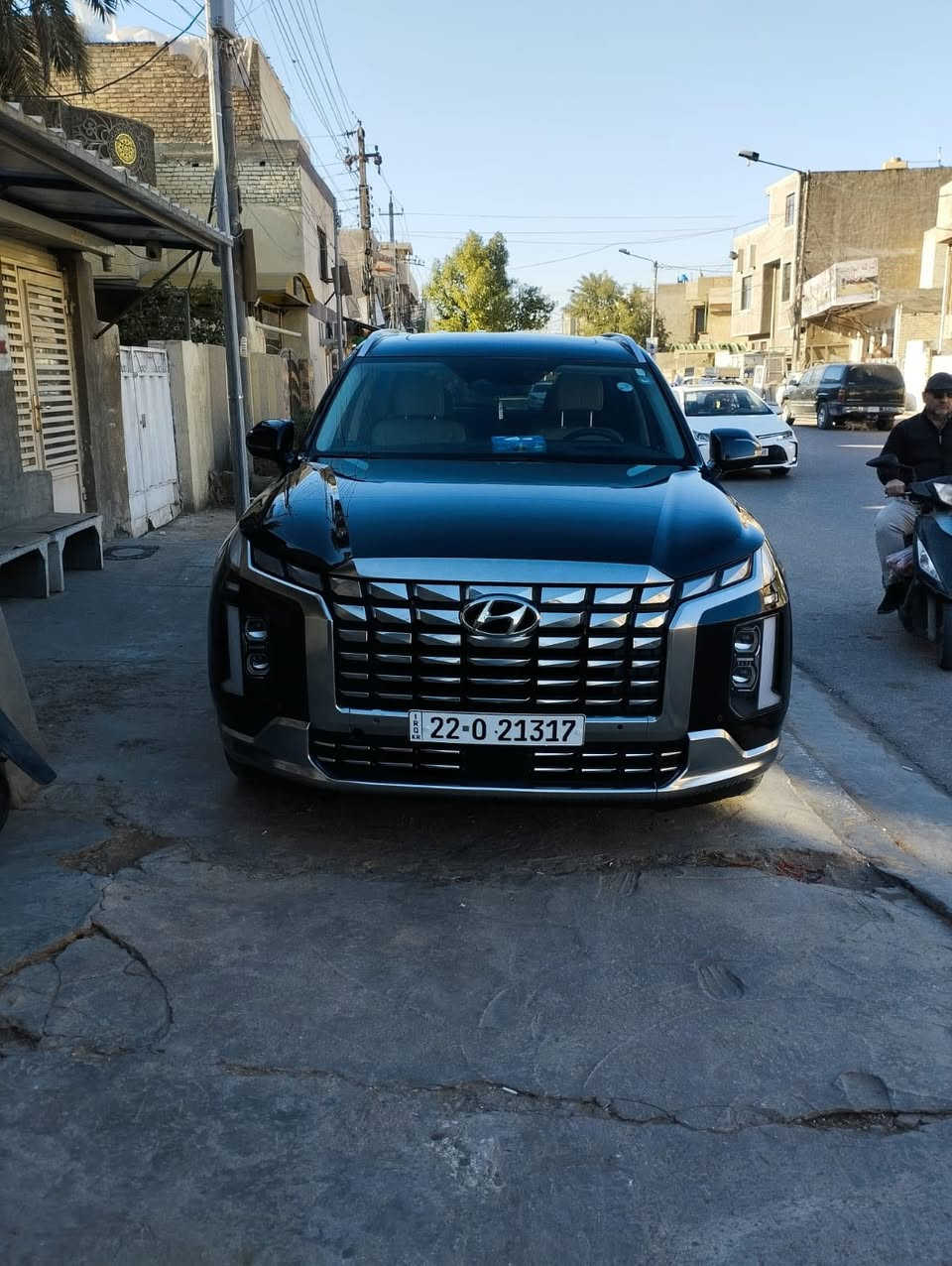 هيونداي بلسايد موديل ٢٠٢٣ وارد امريكي ماشية ٢٣ كيلو ترقيم جديد بأسمي هزة شهر ١٢ / فقط بارد بدون صبغ وبدون معجون مثل ما موضح بالصورة ربع الباب الايمن مواصفات فول واحد على واحد العنوان - بغداد  السعر (٣٧٠)
*********** 
***********
