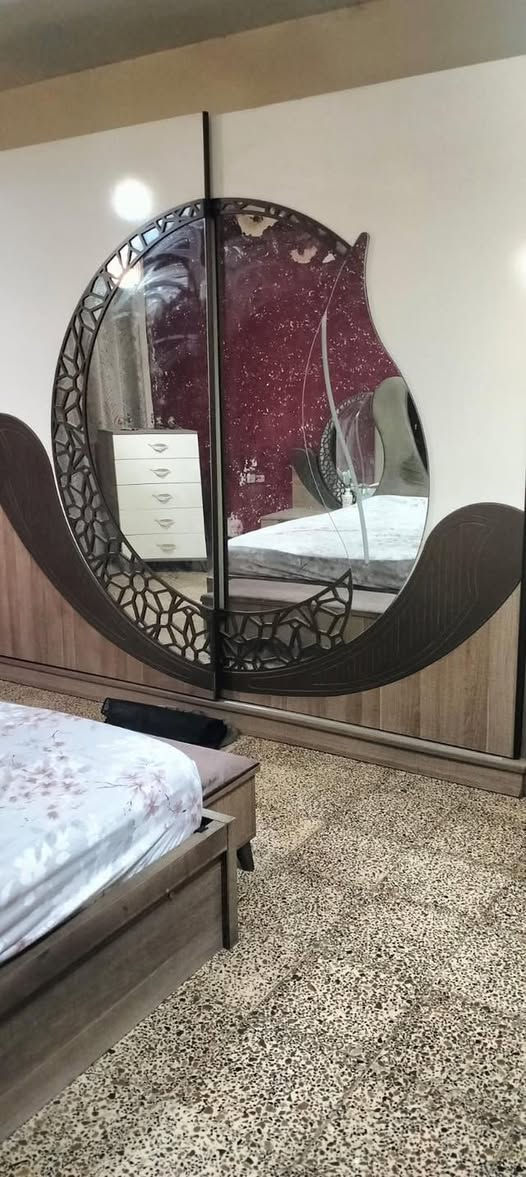 غرفه للبيع 650 وبيها مجال العنوان الدوره الميكانيك


**إذا كنت صاحب هذا الإعلان وتريد حذفه لأي سبب، رجاءا أرسل رسالة إلى الدعم الفني**