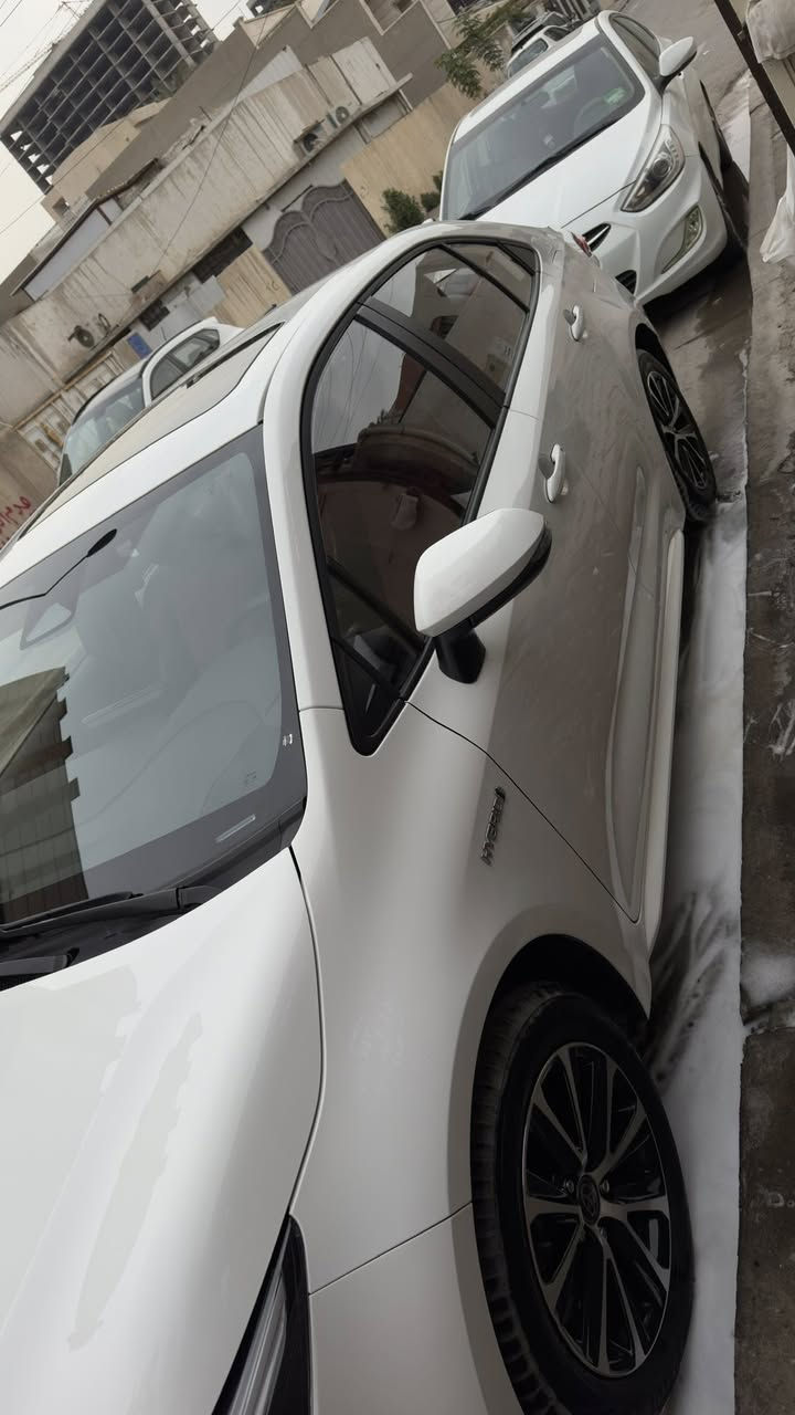 كورلا هايبرد شكل الامريكي موديل 2024
ماشية ٧٠٠٠ كيلو
مواصفات الصيني معروفة
فتحة ، رادار، تحديد مسار
صار بيها طخة بالباب مال جهة الصدر
145ورقة
للتواصل : ***********
