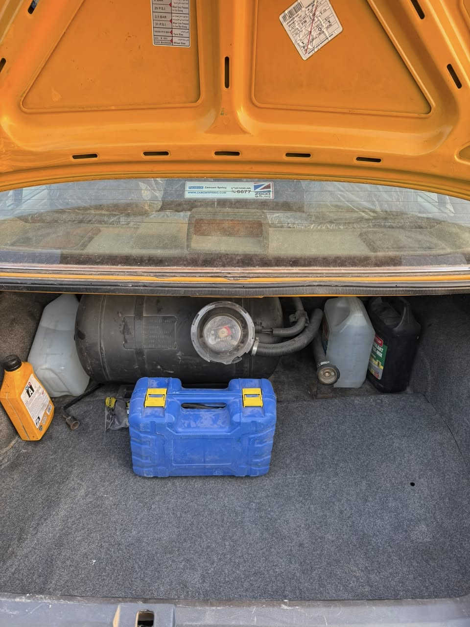 السلام عليكم بيجوبارص موديل ١٨مكفوله كفاله عامه عل وضعيت الشركه ماشيه منضومت غاز بيهه مكفوله من صبغ وبارد وخياس محرك كير صدر تبريد تخم تاير كله جديد سياره حره بغداد رقم الهاتف*********** عل فيس عنوان بلديات الصحفين
