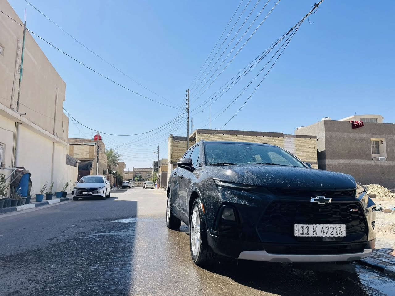 السلام عليكم  شوفر ليت بلايزر فول من عده الفتحه السياره مال بنيه السياره نضيفه بمعنى الكلمه المكان كربلاء السعر(220) وبيها مجال الرقم ***********
+***********
