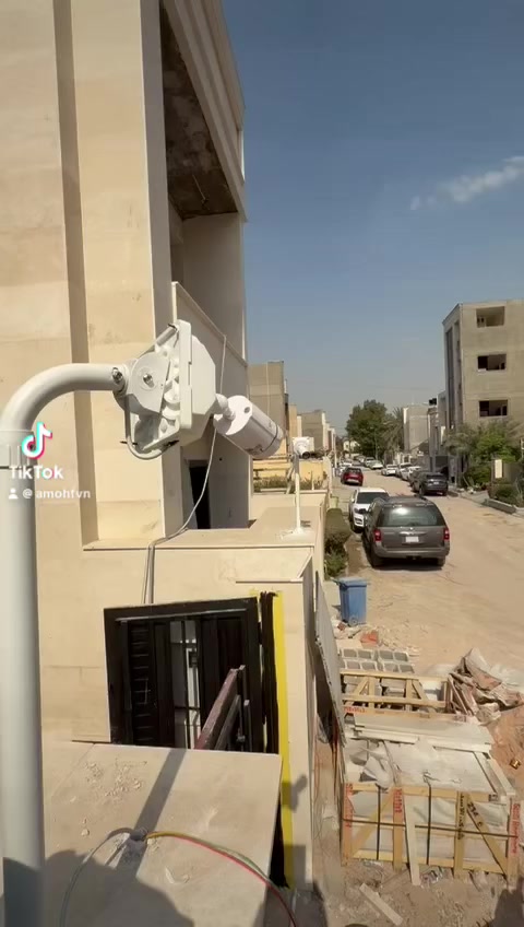 احم نفسك و احفظ حقك من خلال تركيب كاميرات المراقبة الذكية !
حافظ على منزلك, محلك, شركتك, عيادتك من خطر السرقة او المشاكل المفتعلة.
✅ نوفر كاميرات مراقبة من مختلف البراندات والنوعيات.
✅ خدمة صيانة و تنصيب الكاميرات.
✅ يوجد خدمة توصيل/ نقليات لجميع انحاء العراق.
للتواصل:
واتس اب: *********** 
#كاميرات #كاميرات_المراقبة #دهوا #هاكڤچن #اسوار #فيشة_كاميرا #بوكس_كاميرا #بوري_كاميرا
