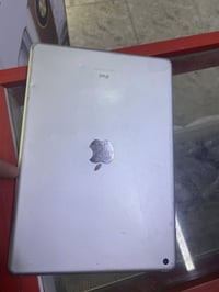 ايباد 7للبيع ذاكرة 32 بطارية 90 السعر 80 الف  قفل بوبجي 60 فريم 078163...