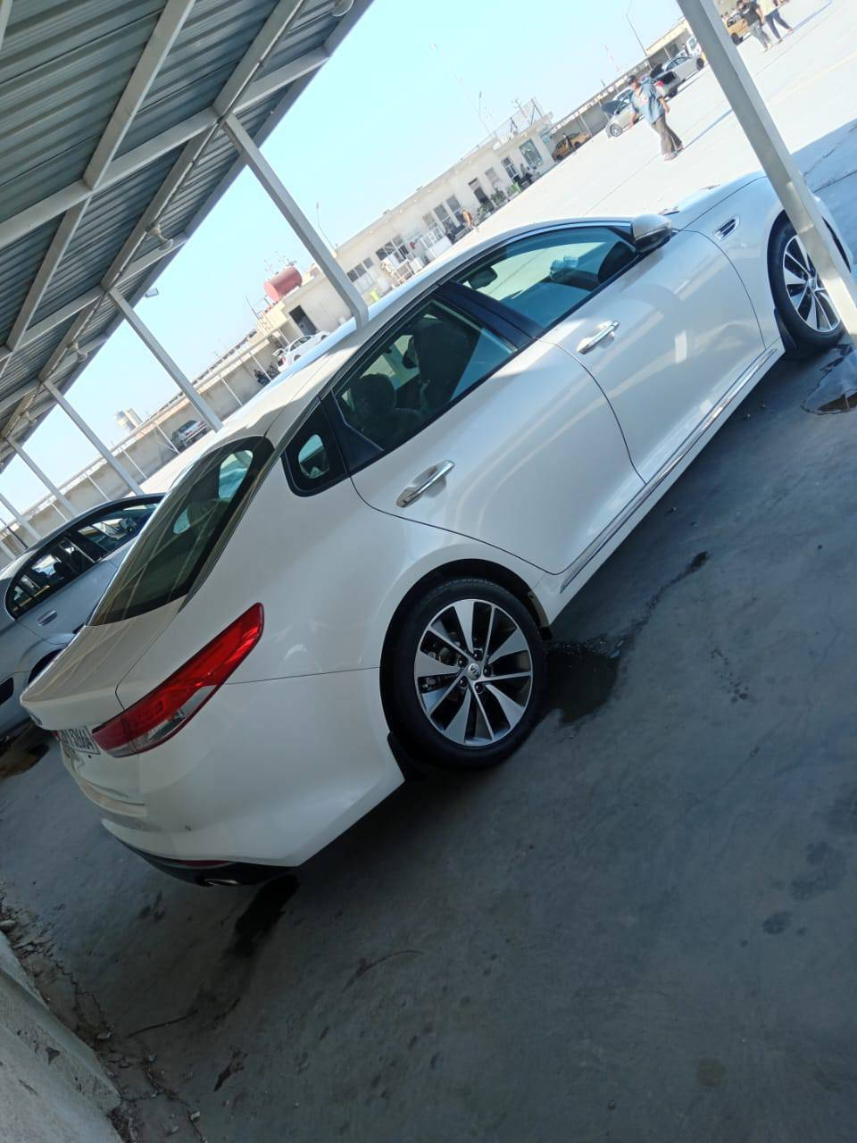 السلام عليكم
اوبتيما 2017 خليجي 
مكفول كفالة عامه  وجاهزه للاخير 🔔🔥
رقم واسط بأسمي تحويل مباشر✅
 محرك 2000🔥
 ماشيه 114 الف حقيقي🔔
 السيارة جديدة وما ناقصه شي
صدر جديد 
تخم تايرات جديد 
  المكان واسط 
مركز المدينة 
. السعر تصل على الرقم ***********
. 
.
