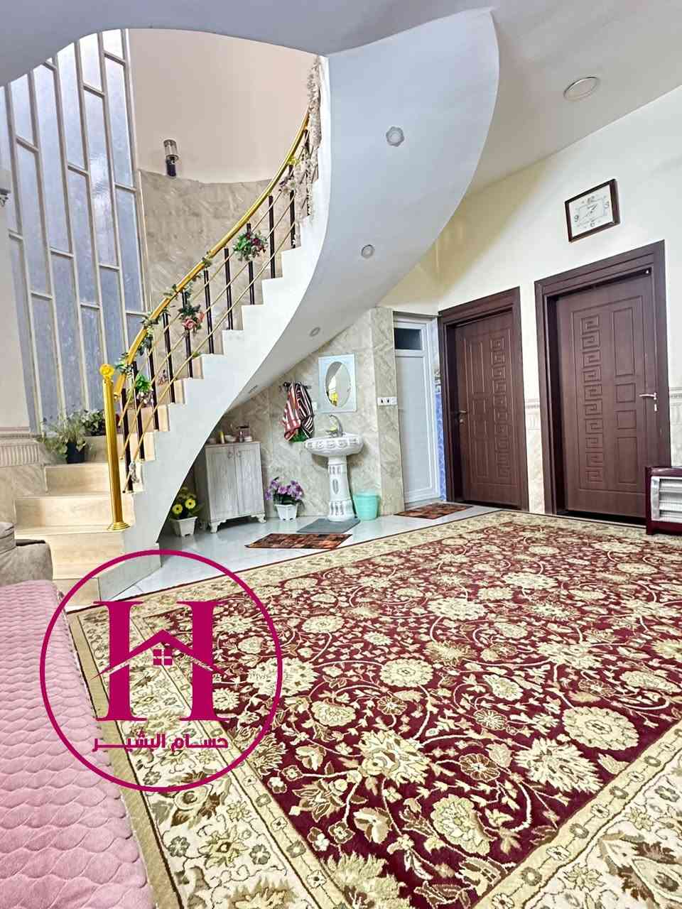 عقار للبيع 

الموقع حي الدوانم 

المساحه 150 متر طابقين 4 غرف نوم

البيت بناء حديث

الأستثمار الأتصال على الرقم 
***********  او مراسلة الواتس اب 
سيكون الرد على الجميع 
             حسام البشير
