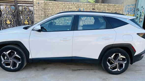 السلام عليكم ورحمة الله ،
توسان موديل 23 هايبرد هايترك اعلى فئة وراد امريكي فول مواصفات للاخير عدا الاوتو بارك

ملاحظة : كل صورها قبل وبعد التصليح والحادث والسونار بالمنشور 

ماشية 20 الف اخت الزيرو 

محرك 1600 توربو

الجنطة هناك بامريكا مصلحه ضربه خفيفة كلش

العنوان بغداد مدينة الصدر

هاتف : *********** وتساب فقط 

السعر 185$ ورقة
