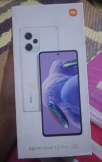 جهاز Redmi Note 12Pro+5G مستخدم ذاكره. 256 رام 8+8 البطاريه. 70000 يشغ...
