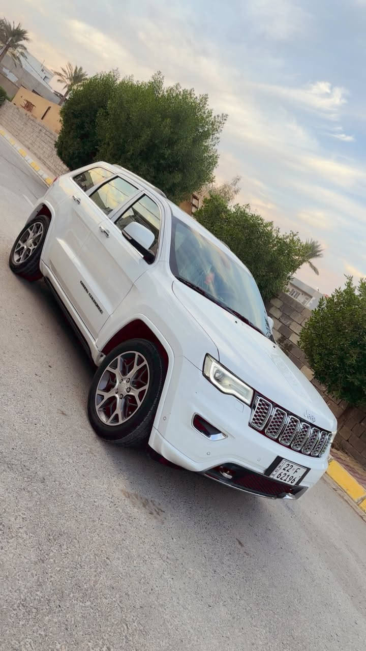 جيب 2020  
خليجي اوفرلاند
تلاث شاشات 
لون ابيض 
السعــر : 328 $ وبيها مجال 

ماشيه 76  km الف  كيلو متر  
 للبيع جيب اوفرلاند خليجي ام الشاشات اعلئ فئه بلجيب  2020 وكاله هارلم
دوسات كهربائيه مع فتحة الباب 
 
بأسمي   رقم اربيل الدولي 
مكفوله كفاله عامه من صبغ والحادث  السياره جديده كارتون  مال جناي 
 فول مواصفات ١/١  
رادار جانبي نقطه عمياء 
سياقة الاليه مع تحديد المسار 
داخل مشمشي   + سقف كنتاره 
حجم المحرك: 3600
فور ويل 4/4 ماوس 
دبل سلايت بانوراما 
تشغيل عن بعد 
شاشات 3 
شفتات ستيرن 
جنطه كهربائي شفط 
دبل كزوز خلفي 
حساسات اماميه + خلفية 
بصمه تشغيل بصمه ابواب
سستم صوت 12 سماعة هارمن كاردون  
دمامي خلفي بلصندوك
قطعتين تبريد ثلج 
كشن خزن ميموري 3 وضعيات
 مقاعد جلد اصليه مشمشي كهرباء (تدفئة+تبريد) 
 كشن خلفية تدفئه
تدفئه بلاستيرن 
سيدي بلجكمجه  مع ريموتن تحكم بلشاشه 
مري  شفط 
مري قلاب ويه ال R
يدات ستيل اصل 
الداخل صاج ملكي  
 نظام_خرائط(نظام ملاحة)_Navigatio
 كامرة خلفية دوارة اصلية
 استيرن كهرباء +  تدفئة
 فول تحكم استيرن (جهتين امامي + جهتين خلفي) 
 ناقل حركة ٨ نمر
 نظام سبورت s
 نضام اقتصادي
 مري _جانبي_تدفئة مرايا_جانبية_حساسة_للضباب_تعمل_
تلقائياً + اشارة بالمري 
 لايت عدسة زينون يصعد وينزل ويه الستيرن 
كشافات زنون 
زراكات لايت 
  باتري جديد تخم تايرات انتاج 24 جدد صدر جديد 
كاعيات شركه جيب ممفتوحه + سماعات هتفون 2 
كتلوكات الشركه  + جنطه الطوارء
بصمات 2 شركه وياها + برده بلصندوق شركه 

الاسبير المقدس بعده منازل 

مـكان السيارة ديالــى 
 
للاستفسار 
***********
