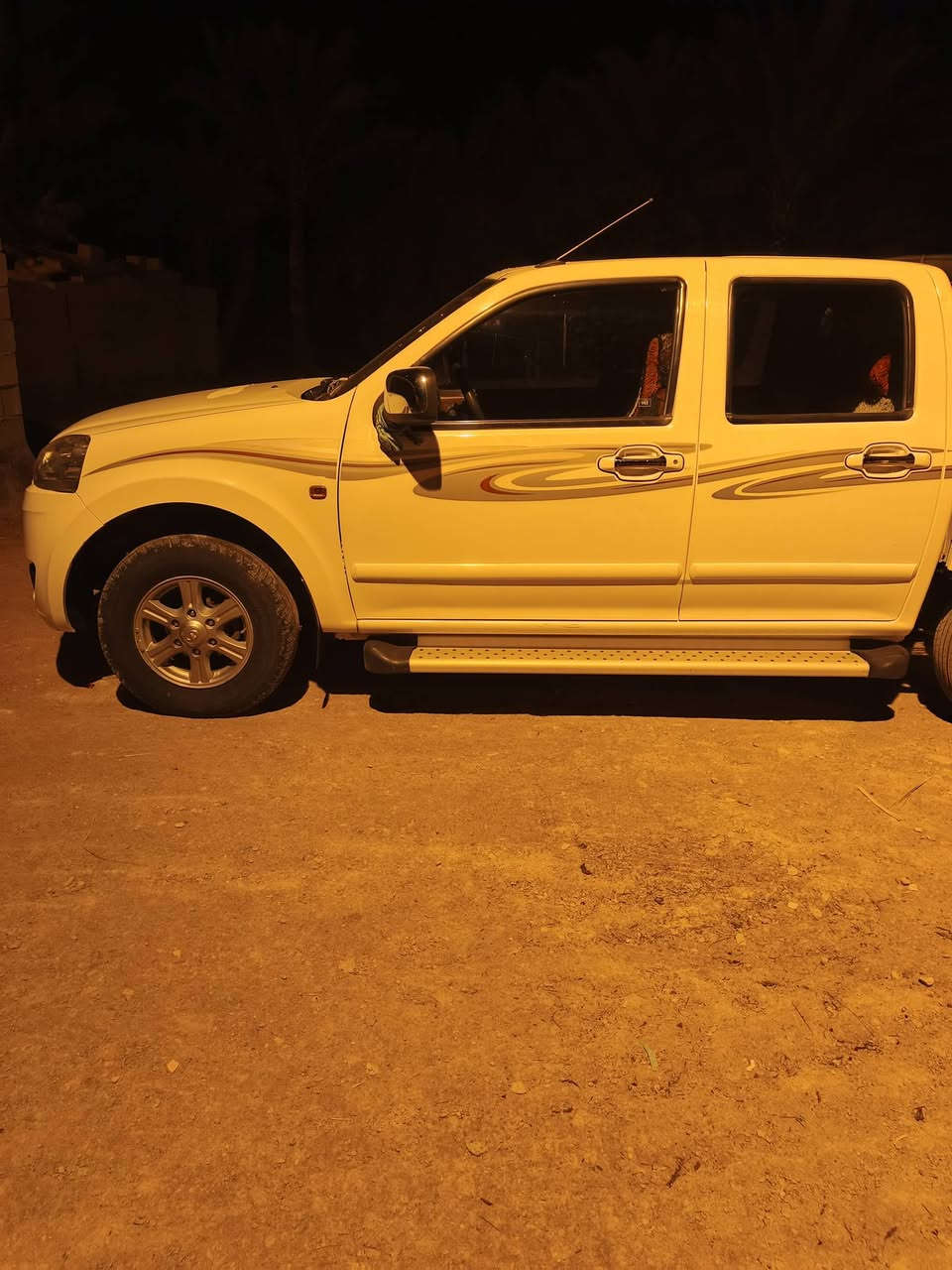 كريت ويل 2016
مكفوله كفاله عامه 
ماشيه 81 الف
مكان واسط/جصان
***********
