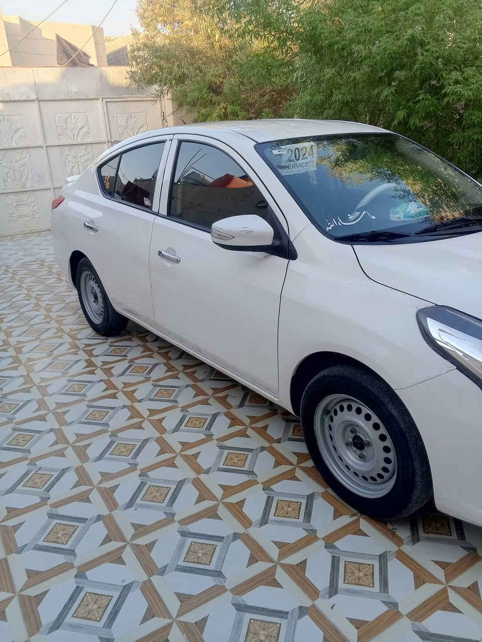 نيسان سني مديل 23 مصري رقم اربيل تحويل أو وكاله جاهزه كير ومكينه وتبريد بيه بارد السعر 97 مكان البصره رقم ***********
