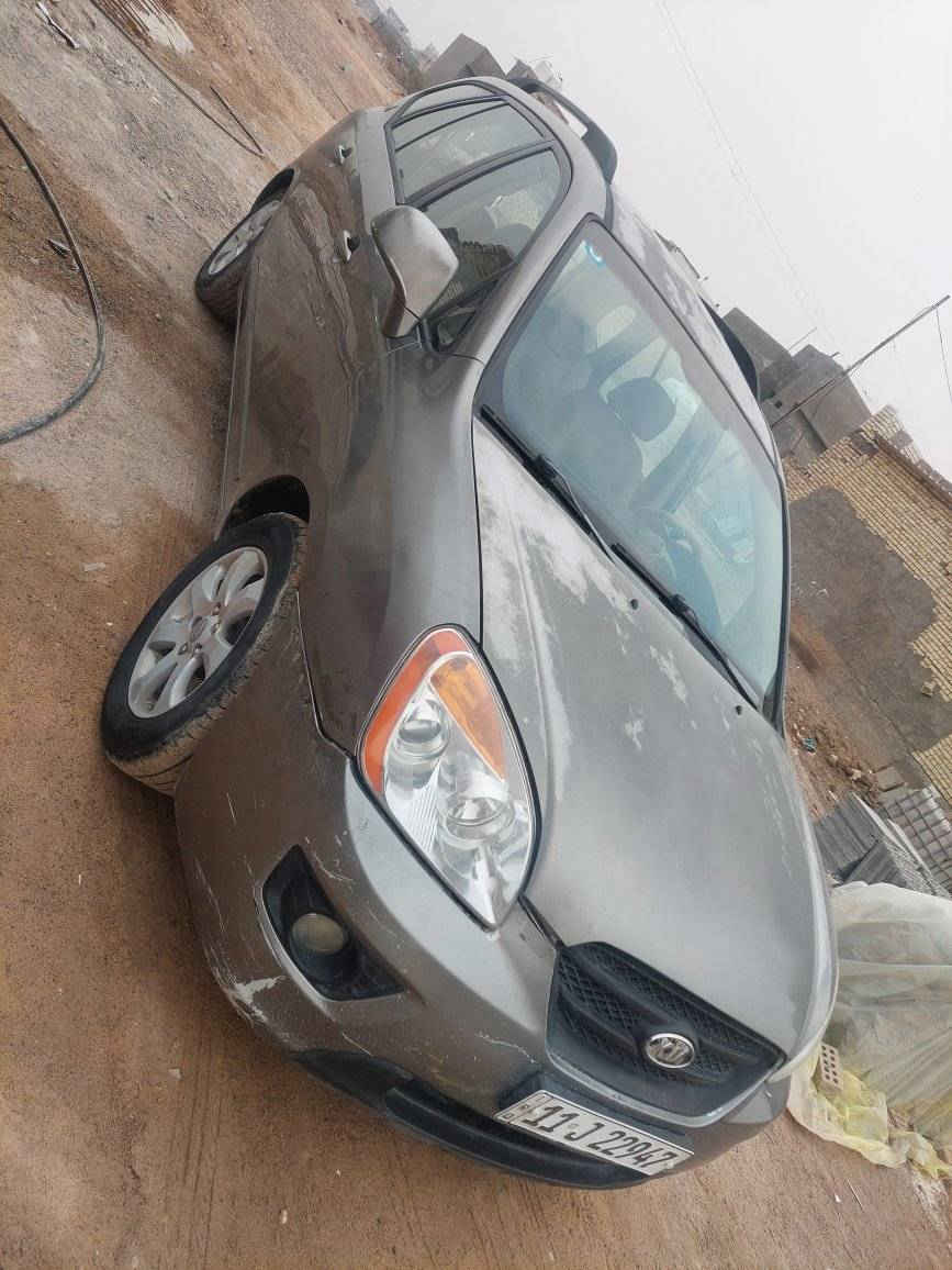 ***********
كيا راندو موديل 2010 كير ومحرك بجيس قبل جم يوم شادهن ب ١٣ ورقة شرط الوكالة والفحص وسيارة ماشية ١٦٠ لف ميل وصارلة عندي ٤ سنوات تبريد ثلج قطعتين ومحرك ٢٤٠٠ دوش صدرها جديد وتخم تاير جديد سياره حلوه ومرتبه مال جناي تبريد منضومة كاملة حساسات شاشة وكامرة مكاني بغداد الامين الثانية والسعر 95 وبيها مجال قليل
