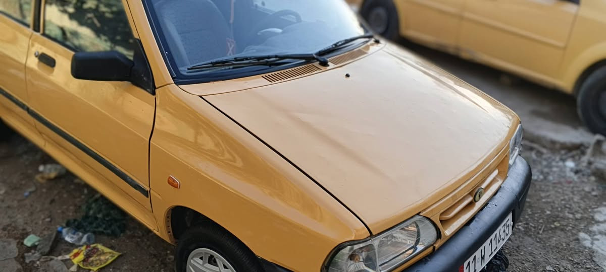 سايبا 2015 رقم بغداد دولي مصفرة هيئة هزة جديدة تخم اطارات بطاريه جديد صبغ حزام بدون ضرر ... نوزل بلك واير بلك حساسات كلها جديدة محرك كير حلوات ...فقط التبريد ينرادله قاعدة ألفان جوه الدشبول ...مكان السيارة بغداد الثعالبة السعر 28 وبيه مجال قليل ***********
