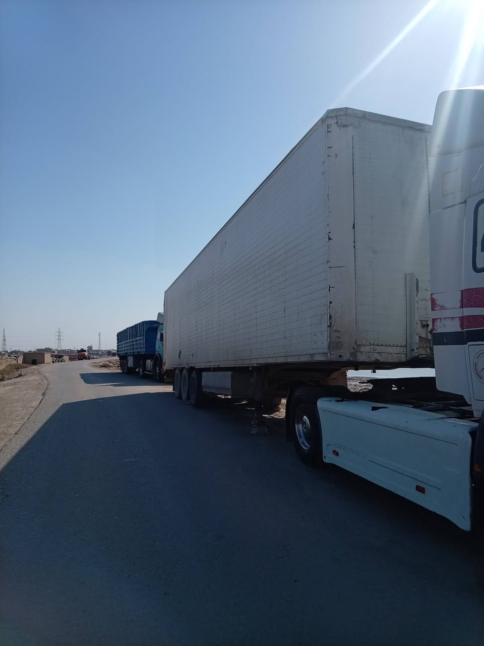 السلام عليكم بوكس للبيع سعر 47 وبي مجال مكان كوت***********
