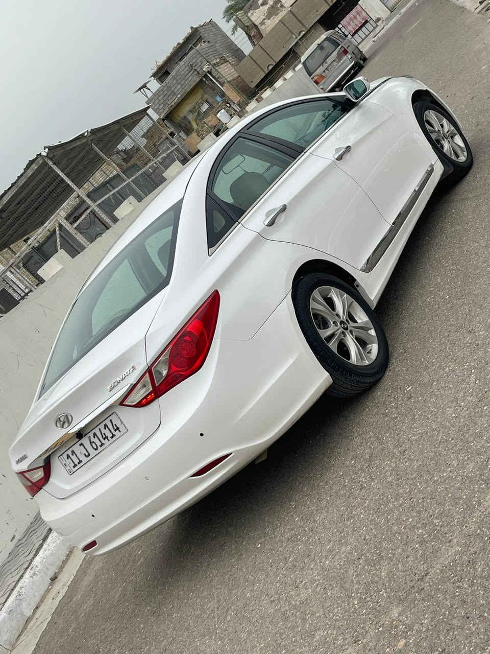 سوناتة خليجي موديل 2011 الشركة الدولية للسيارات رقم بغداد دولي جديد سنوية جديدة بسمي هزة جديدة 

سيارة كلش نضيفة بيهة هاي الطخة خشم الجاملغ وخشم البنيد ماشر عليهة بالصور بدون دواخل مصلحة فقط

السعر 118  بيهة مجال ***********

محرك وكير بلاديات ممفتوحات ع وضع الشركة 
حجم المحرك ٢٤٠٠ دوش ٤ سلندر 
كير اوتماتيك 
تبريد قطعتين ثلج 
صدر جديد تخم تاير جديد 

شفتات بلستيرن مري شفط اشاير بلمري
