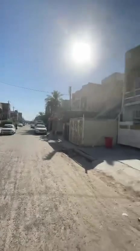 بيت للبيع الشعب شارع الصحة خلف دائرة الكهرباء

المساحة 80 م
الواجهة.   4
النزال.       20
لاستفسارا
السعر.           210 مليون

 بغداد للوساطة العقارية
***********
***********
