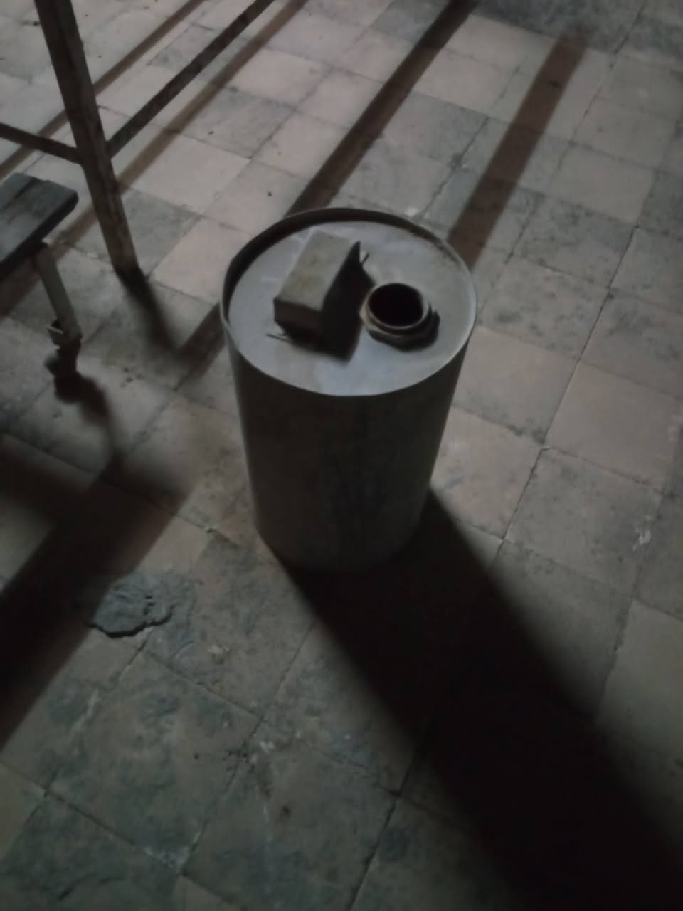 غراض للبيع
قاعده كبيره 20

قاعده صغيره 10

جلكان كاز 2000

سلم حديد 30
للتواصل ***********
