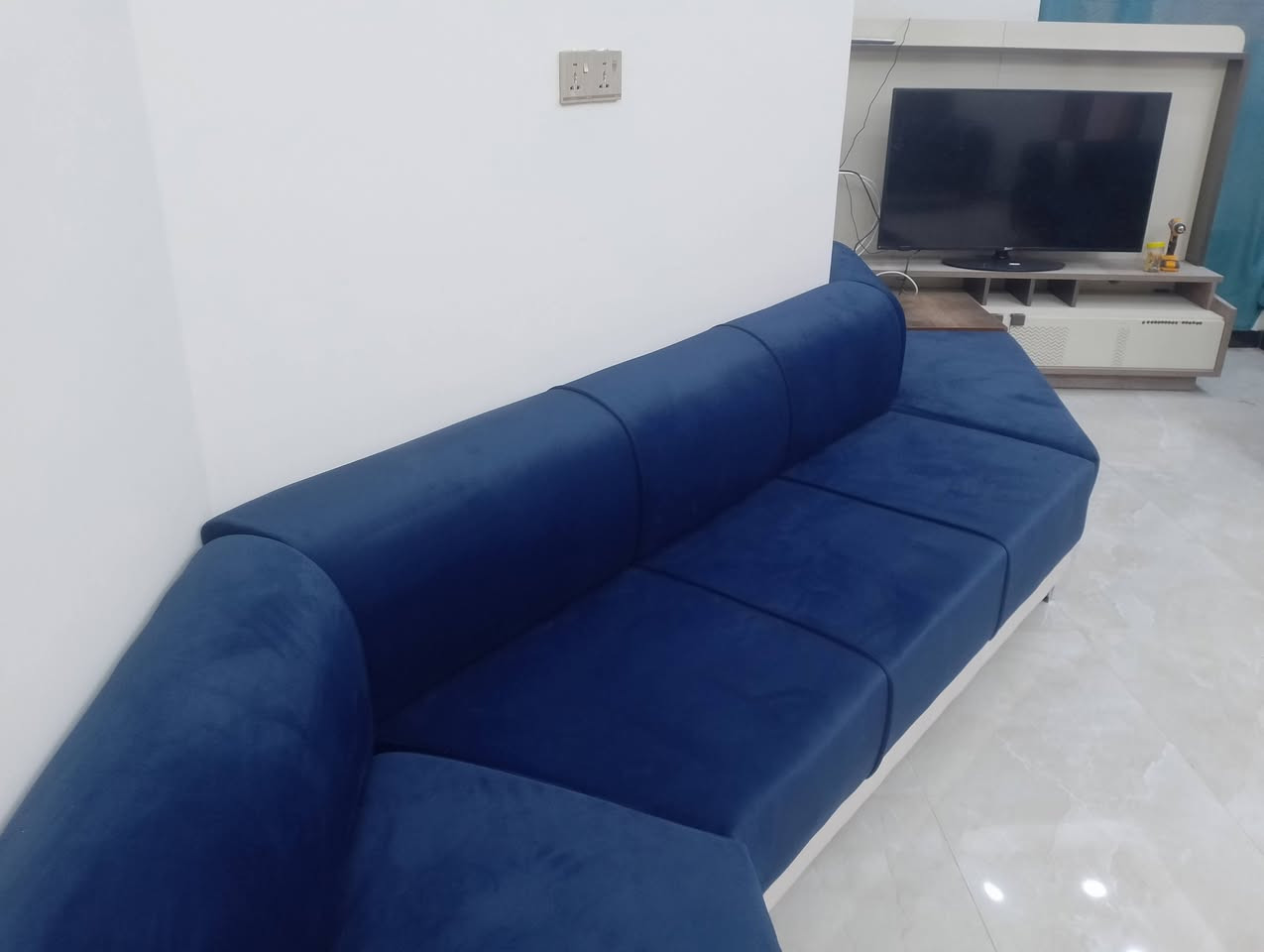 سلام عليكم ورحمه الله وبركاته 
معمل الزهيري للانتاج التخم والديوان حسب طلب الزبون 
بجميع موديلات تركيه واجود انواع الاقمشه التركيه مبطن 
والخشب الجام الروسي وبلاويد الاسود والاسفنج الضغط هاي اكسترا 10سم 
ويوجد تخفيضات بلاسعار ع جميع موديلات 
وايضا يتوفر لدينا بلقسط مريح ع ماستر كارد الرافدين 
للاستفسار مراسله ع خاص او الاتصال على الرقم 
*********** حسين الزهيري
