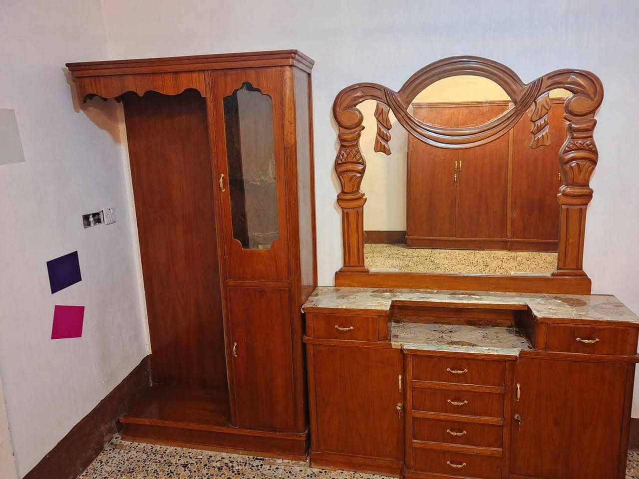 غرفه نجاره تسكام صاج ب675
طباخ جديد 75
المحاويل
العنده اغراض اوغرف نوم انشرهن وعلبيع الي نسبه بسيطه يتفضل خاص تابعني ليصلك كل جديد


**إذا كنت صاحب هذا الإعلان وتريد حذفه لأي سبب، رجاءا أرسل رسالة إلى الدعم الفني**