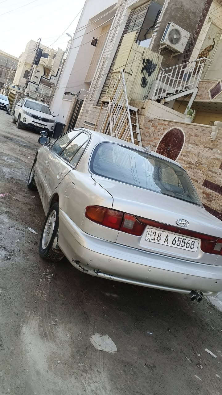 سوناتا موديل 94  رقم بابل دولي سنويه 30 صدر جديد باتري جديد كهربائيات كلها شغاله داخل جديد مابيها اي نقص مكينه وكير نضاف جاهزه من كلشي
سعرها 40 وبيها مجال مكاني بغداد الغزالية
 للستفسار اتصل ***********
