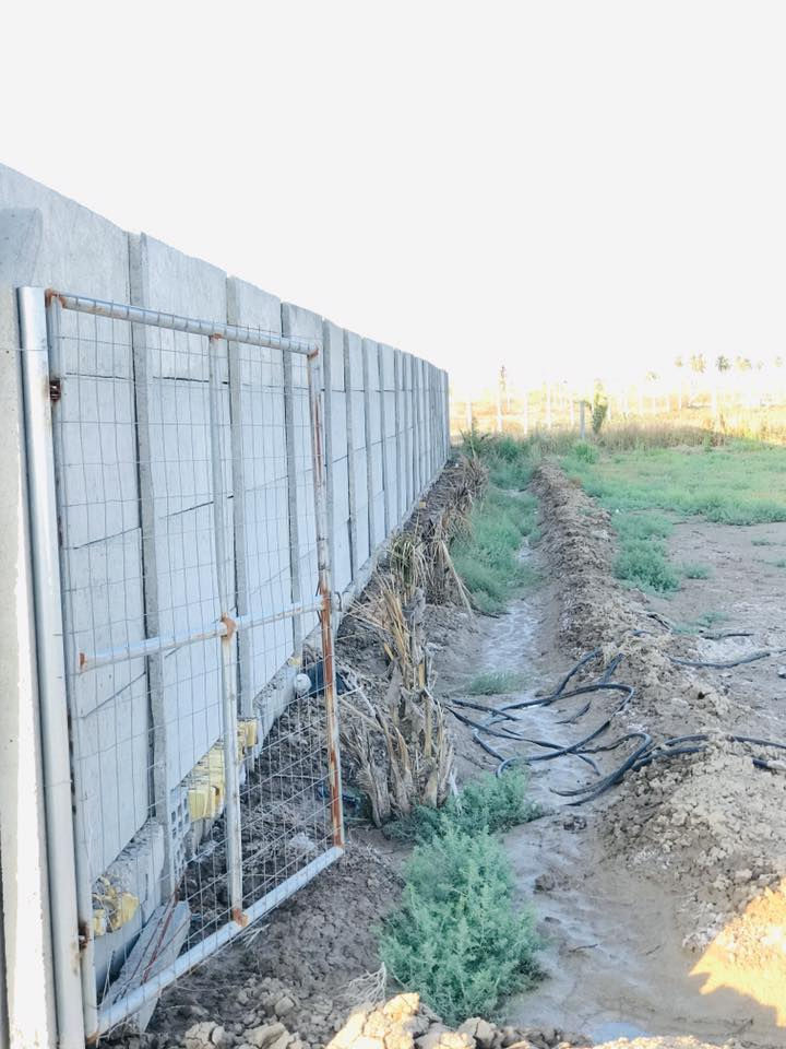 سلام عليكم دونم للبيع 2500 متر طابو زراعي سند 25 بأسمي وتتوفر جميع الخدمات مي كهرباء شارع 8 متر 
العنوان النيل قرب جامع موسى الكاظم 

الاستفسار اتصل ***********
