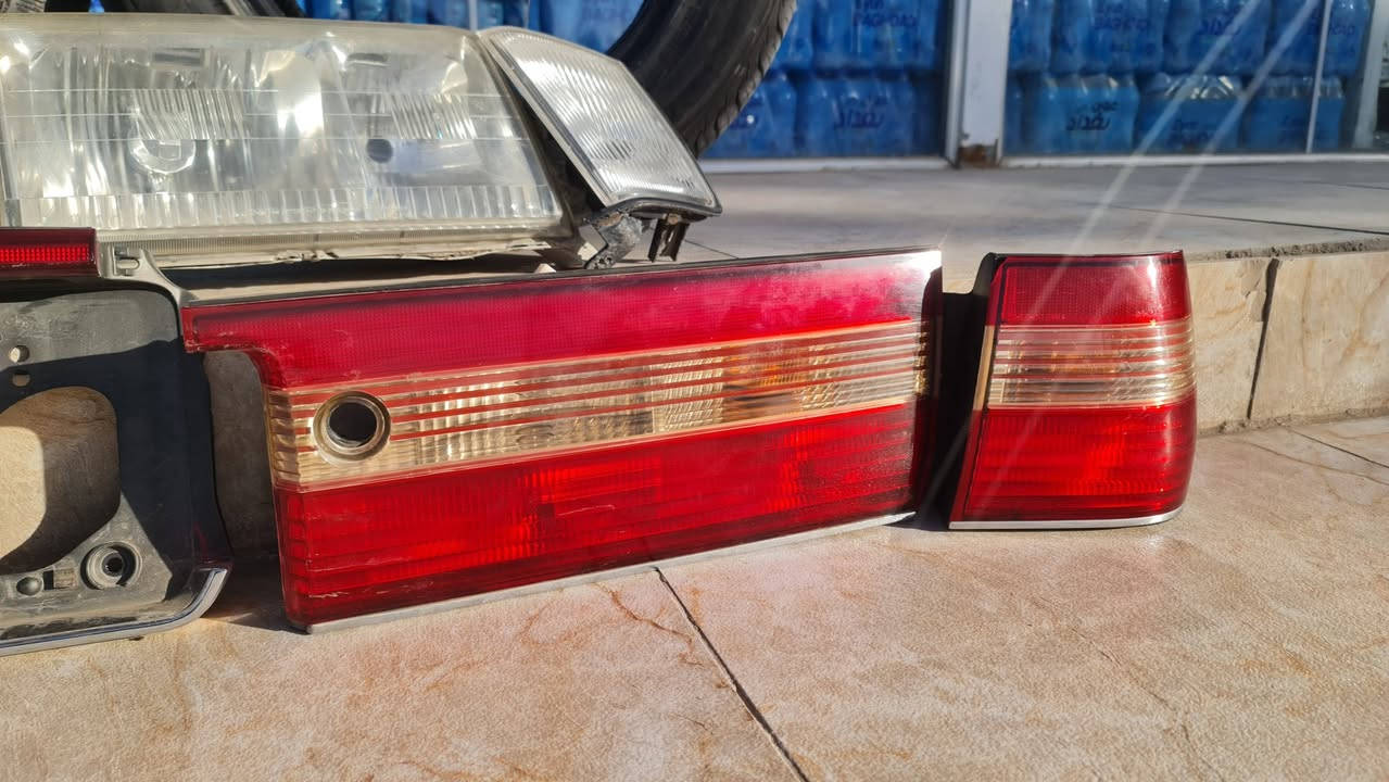 السلام عليكم غراض راس ثور فلات للبيع
تخم بك لايت كامل تفصيخ جديد 

لايت تخم كرستال

تايرات واحد بلاك اصلي جديد حجم ١٥/٦٥/١٩٥

وثاني ٢٠٥

كلهن شلع ب ١٥٠ وبيهن مجال 

عنواني نجف


**إذا كنت صاحب هذا الإعلان وتريد حذفه لأي سبب، رجاءا أرسل رسالة إلى الدعم الفني**