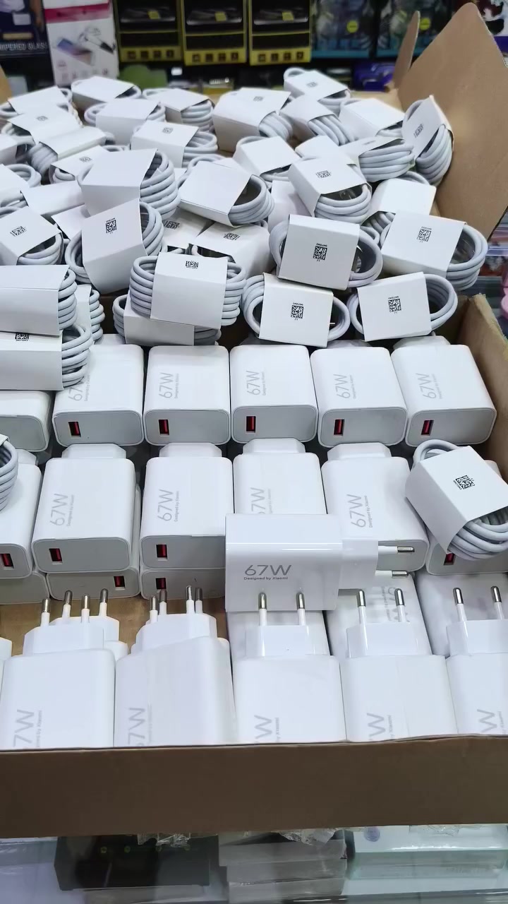 ✅  توفرت شاحنه اصليه 💯 مال كارتون 67 واط شرط الضمان💯 الوزن الثقيل مال جهاز شرط الضمان 📲 موجود جمله ومفرد    موجود تايب سي - كلكسي
العنوان / ذي قار - قضاء الرفاعي - مكتب عباس السالم 

الموقع / شارع الموبايلات داخل القيصريه قرب نصر الاوتجي مقابيل اركان ابو الساعات - مقابيل بيت حجي حسن - يوجد توصيل جميع المحافضات - يوجد توصيل داخل الرفاعي

موبايل / ***********  -  ***********
