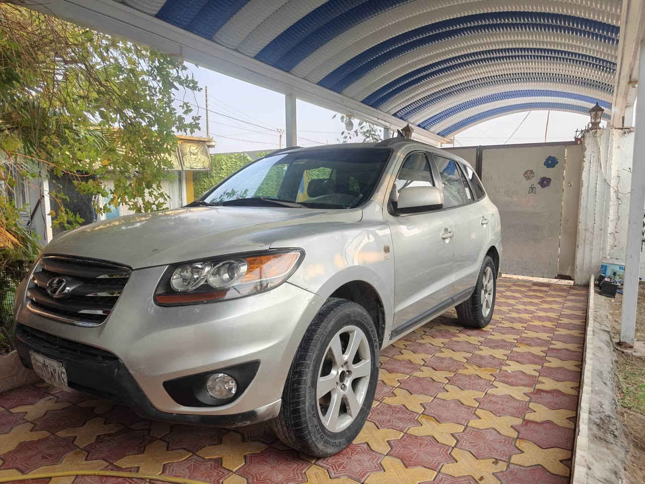 سنتافي 2008 وارد امريكي بدون ظرر محرك 6 كله جاهزة بيه جراد فقط بدون ظرر السعر 98 رقم بغداد تحويل مباشر مكانه بين كربلاء والنجف حيدريه ***********
