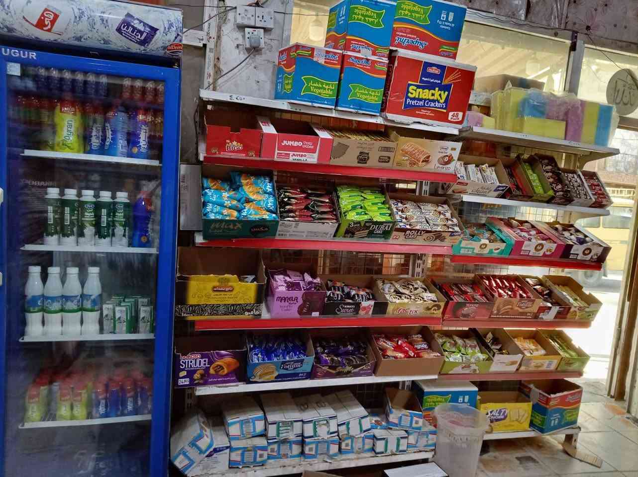 سلام عليكم..
اخوان محل غذائيه للبيع. قرب مستشفى لحبوبي.
يحتوي علئ ٥ برادات
و٢. مجمدات..
ومنضومه كامرات.
سباب البيع حصلت على تعيين و  (غير متفرغ للمحل 
الي حاب يتواصل وياي خاص  
سعر مناسب جداً جداً


**إذا كنت صاحب هذا الإعلان وتريد حذفه لأي سبب، رجاءا أرسل رسالة إلى الدعم الفني**