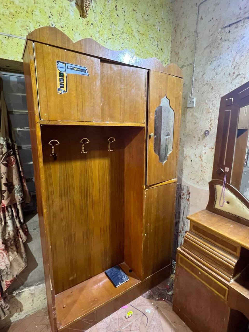 السلام عليكم
غرفة نوم صاج خمس بوب مع ملحق نظيفه جدا للبيع مكاني سدة الهنديه للاتصال
***********
***********
