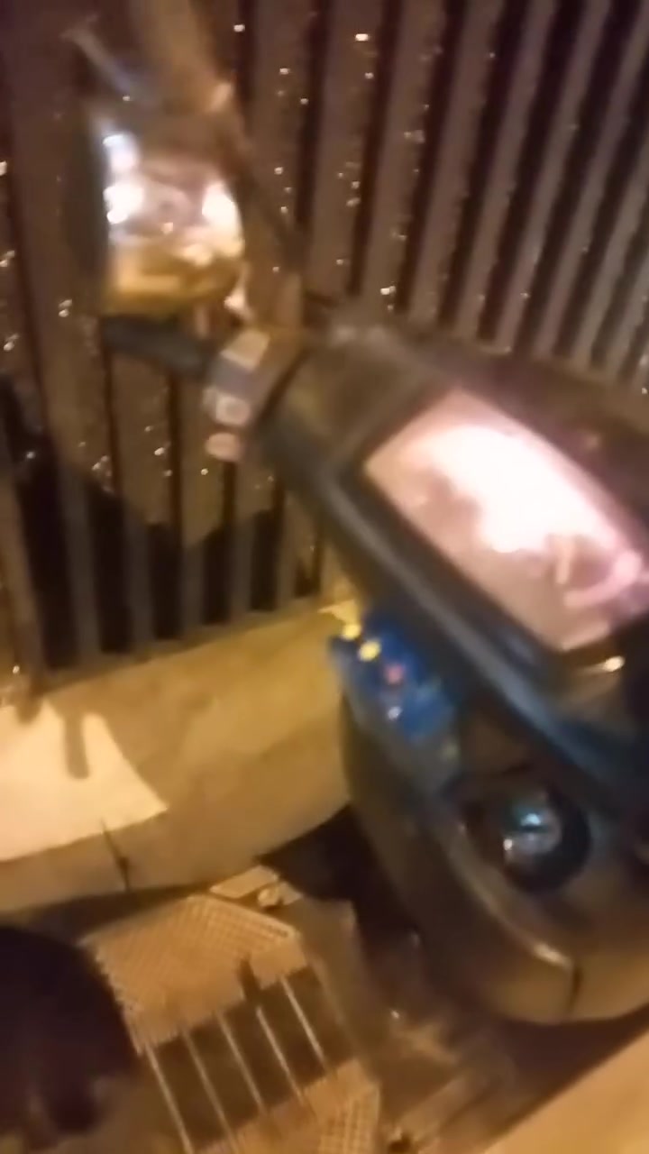 لالسلام عليكم ماطور بزون تحريكه ومعدل زينه شاص مقوه مامكسور كهربائيات كلها تشتغل ونه مال اكسن مابي بي جزه مال رنك وماتأثر السعر 130 وبي مجال الأيسر ***********
