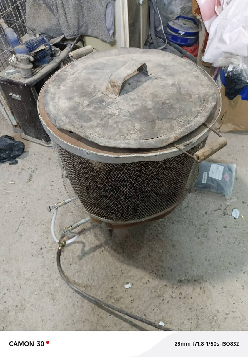 تنور حجم زغير شغال عل فحص( بدون منضم) سعره ٢٥ العنوان حله حي العسكري شارع ٣٠


**إذا كنت صاحب هذا الإعلان وتريد حذفه لأي سبب، رجاءا أرسل رسالة إلى الدعم الفني**