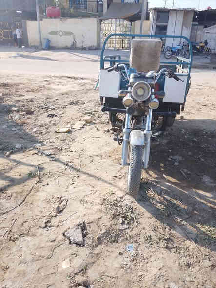 سلام عليكم ستوته للبيع 18 اوراق اصولي مكان بابل جبله ركبه ملحومه 1200 بيا مجال ***********
