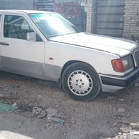 سياره مارسدس موديل 1986سنويه ضايه بس بيه بلاغ وتفاصيل وهزه صاحبه بناصر...