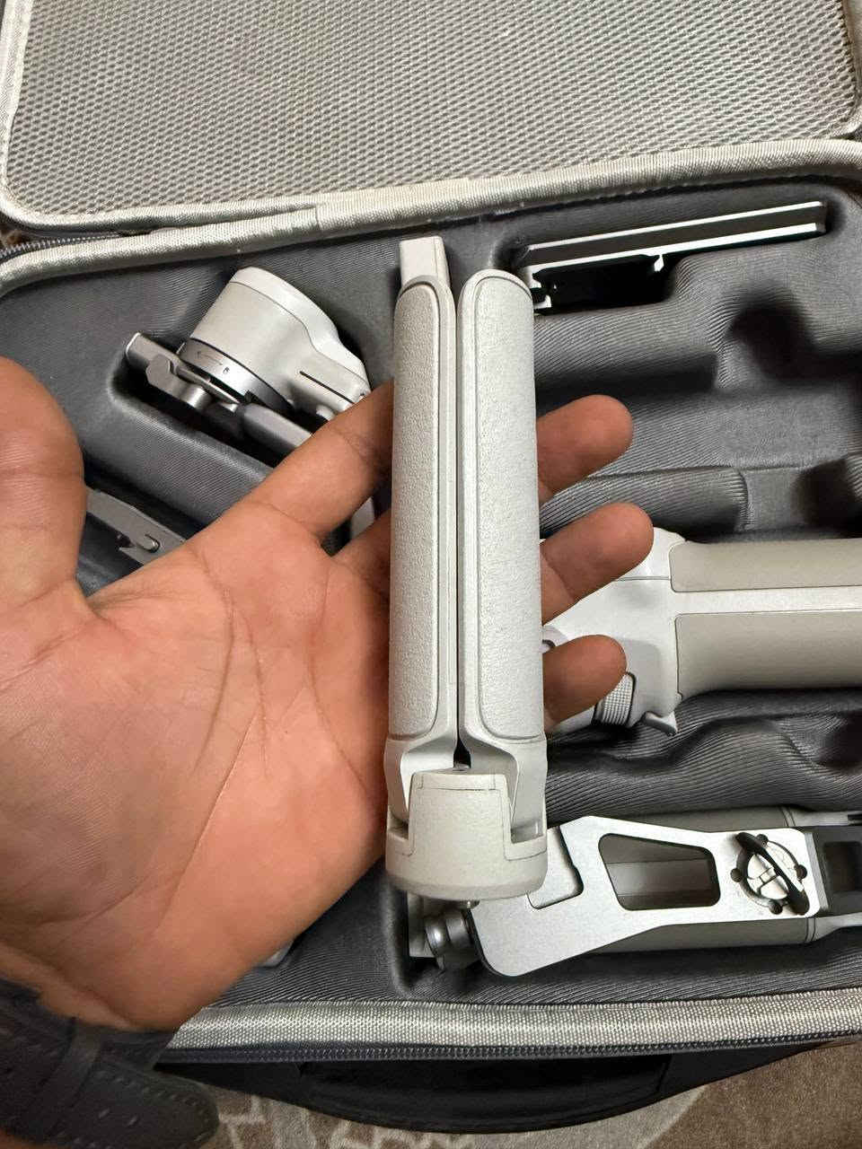 Dji RS 4 mini combo
نضيف جدا نضافته ١٠٠٪ مستخدمه كم مره فقط كامل ملحقات هوه وكارتونه

للبيع مكان بغداد
رقم
9647714165526


**إذا كنت صاحب هذا الإعلان وتريد حذفه لأي سبب، رجاءا أرسل رسالة إلى الدعم الفني**