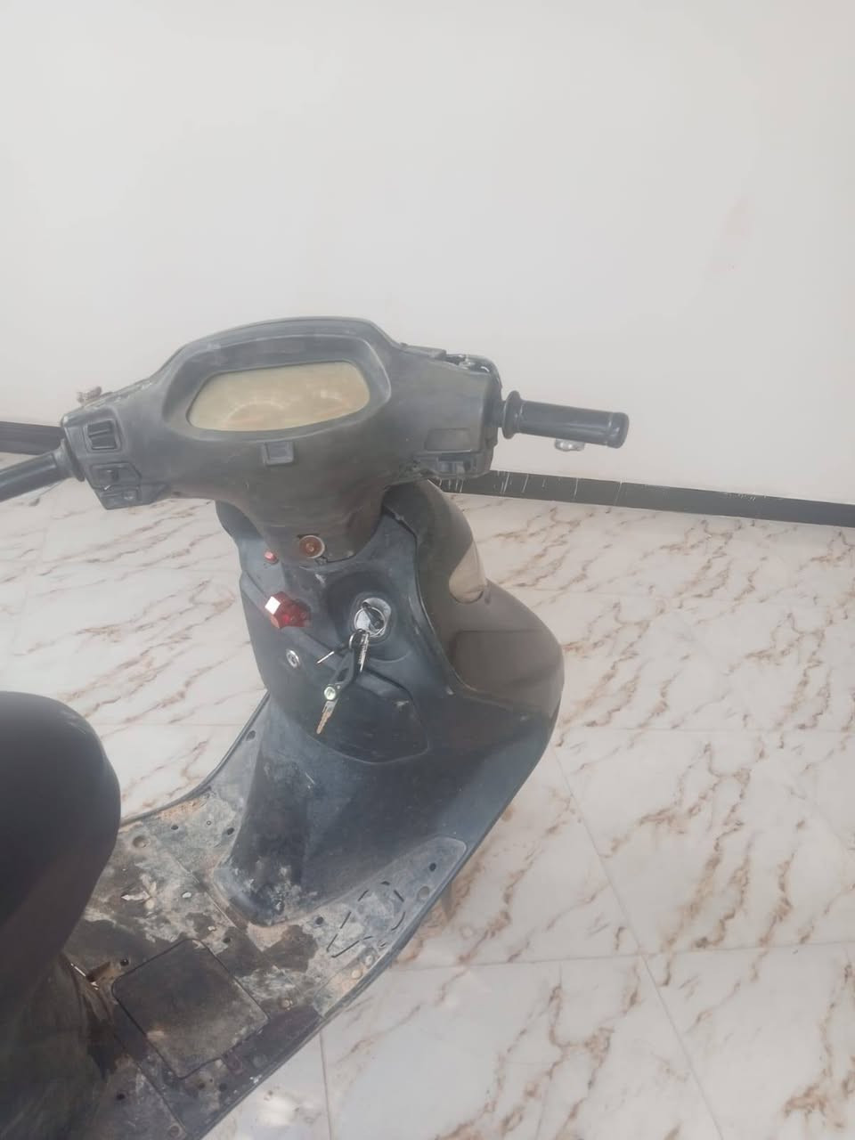 لبيع سبيسي ياباني مكينه مفتوحه ناعمه سلف هندر شقال سعرهه 400بيهه مجال‏‪0775 957 5973‬‏
