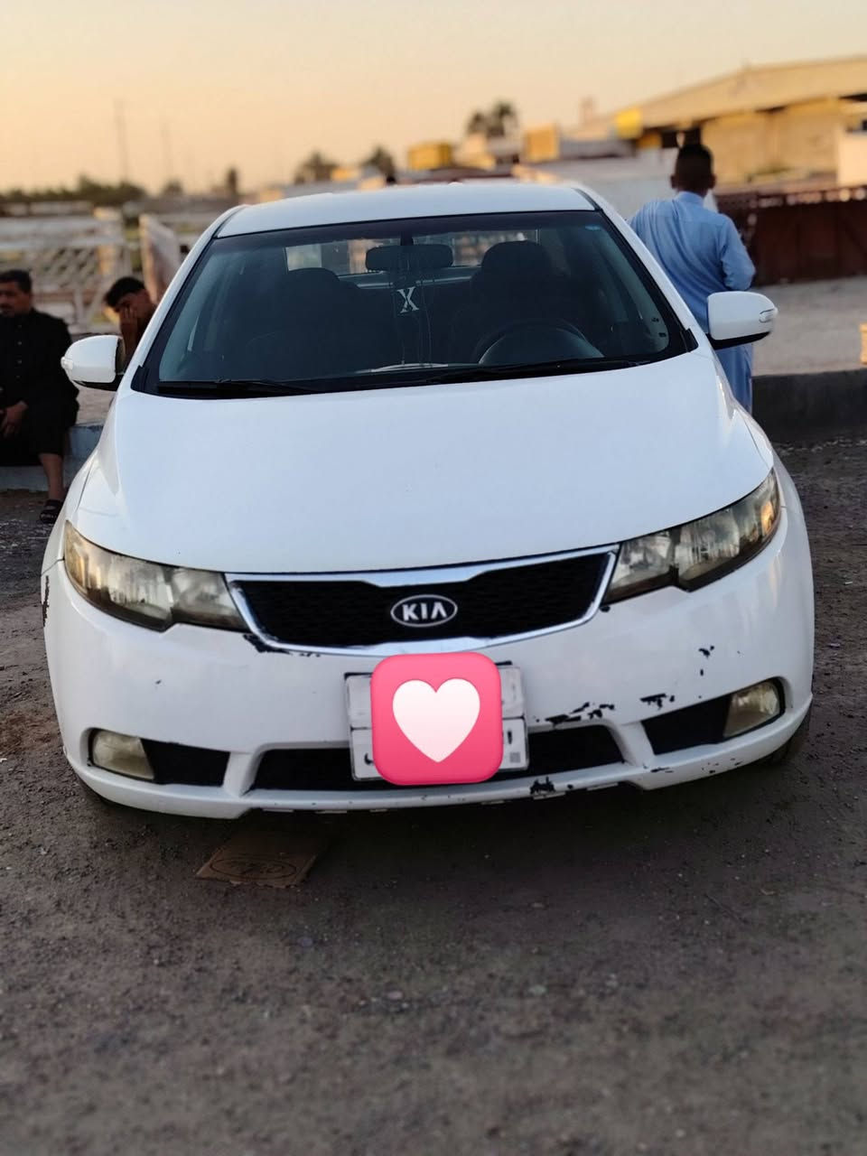 سلام عليكم سيراتو للبيع بيع مستعجل 2012 مكينه خير من الله تبريد شغال كهربائيات كلها شغاله محرك 1600 معروضه 105 وبيها مجال حته لو فلوسها دفعات عادي ال ستفسار ***********/***********
