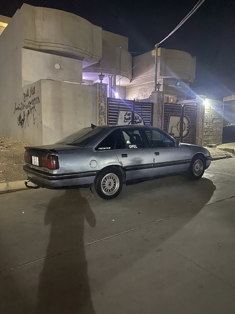 السلام عليكم من رخصت كروب
اوبل سيناتور مثل ماموضح بل صوره حادثه 
رقم دولي
 كاربون 
 فول 
3000 سعر25


**إذا كنت صاحب هذا الإعلان وتريد حذفه لأي سبب، رجاءا أرسل رسالة إلى الدعم الفني**