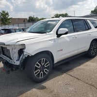 للبيع  GMC YUKON AT4 2024 مواصفاتها فووووول  الحادث كما موضح بالصور  ت...