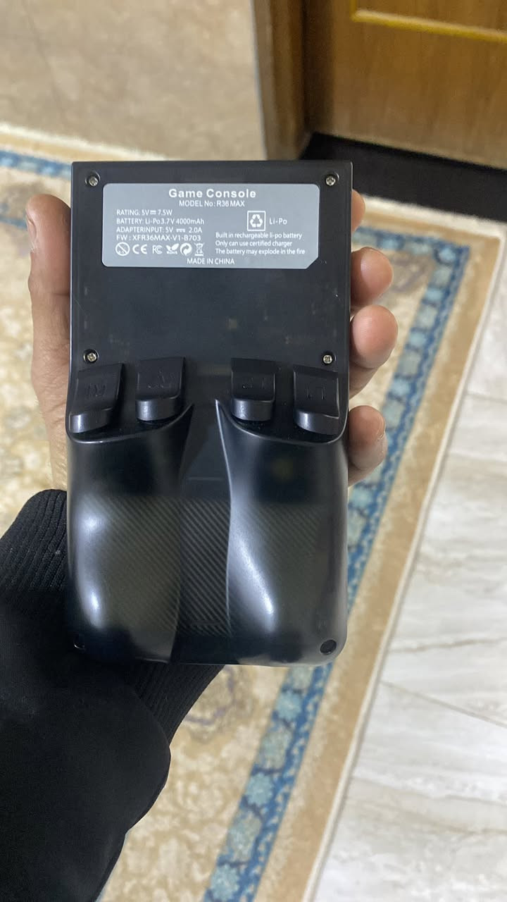 حبايب عندي هذني البليات الي ينطيني سعر بيهن زين بلعافيه ***********
