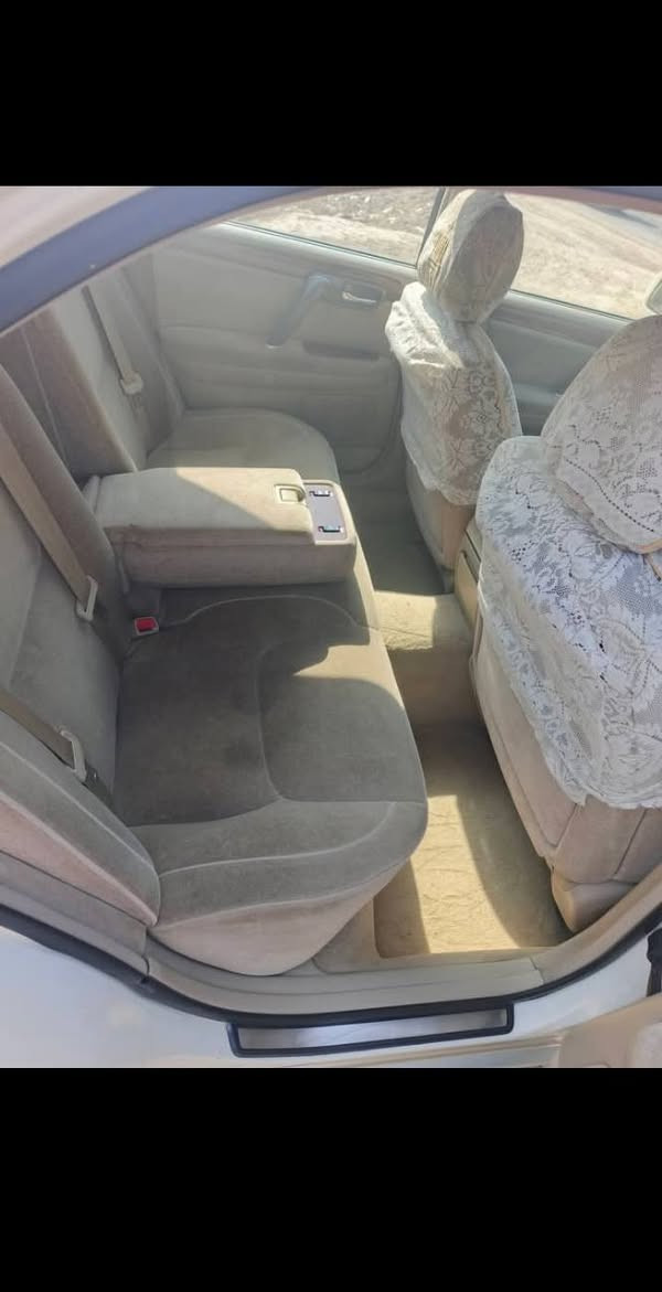 ملكه موديل 2002 تسجيل جديد قرار 48 ب اسمي تحويل مباشر رقم بصره انكليزي هزه دكمتين ديفور الزغير برده خلفيه تخم تاير حداده تبريد كهربائيات جاهزه اي نقص مابيهه سياره كرستال اصل لايت زنون  كصه قماره فقط سعر 130 وبيهه مجال قليل شراي اتصل لاتراسل  ***********مكاني البصره القرنه
