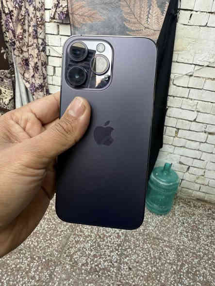 السلام عليكم ايفون 14 ابرو ماكس شريحه وحده ذاكره 256 بطاريه 83  عربي نظيف حيل شخط مابي  
تجي تاخذه من البيت مكاني بغداد حي اور 
السعر 880
للاستفسار ***********
