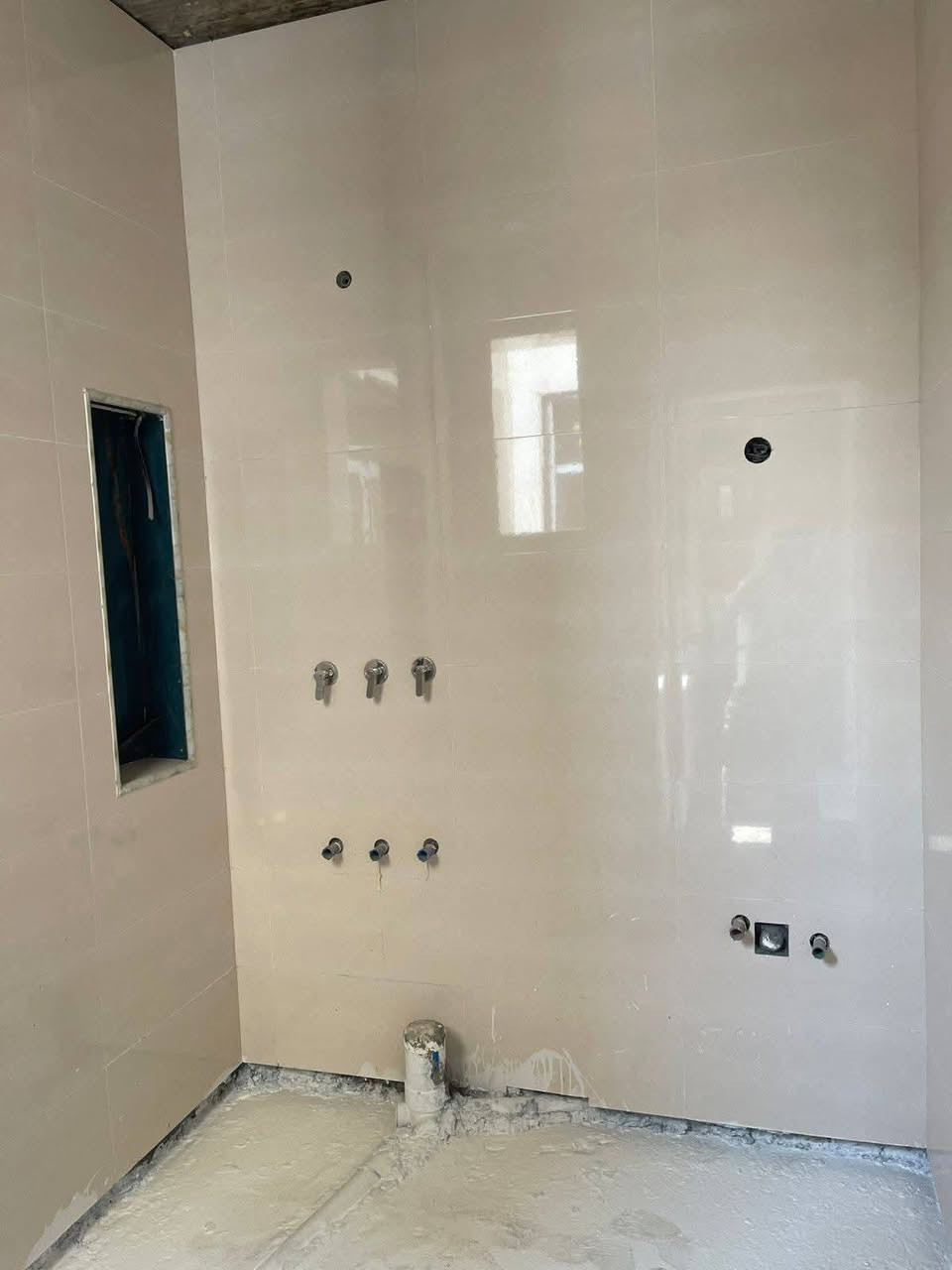 خلفة متفرغ
0831561359
واتساب ***********
